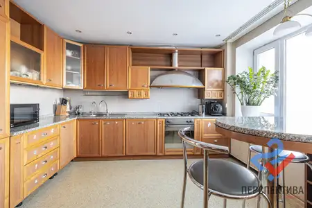 5-комнатная 104.9 м² Максима Танка